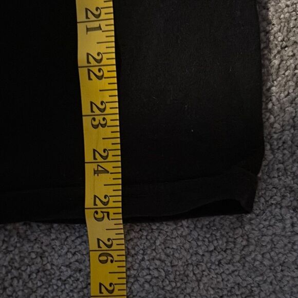 Elvis Presley Black Short Sleeve T-Shirt. Size Medium. - Picture 4 of 4